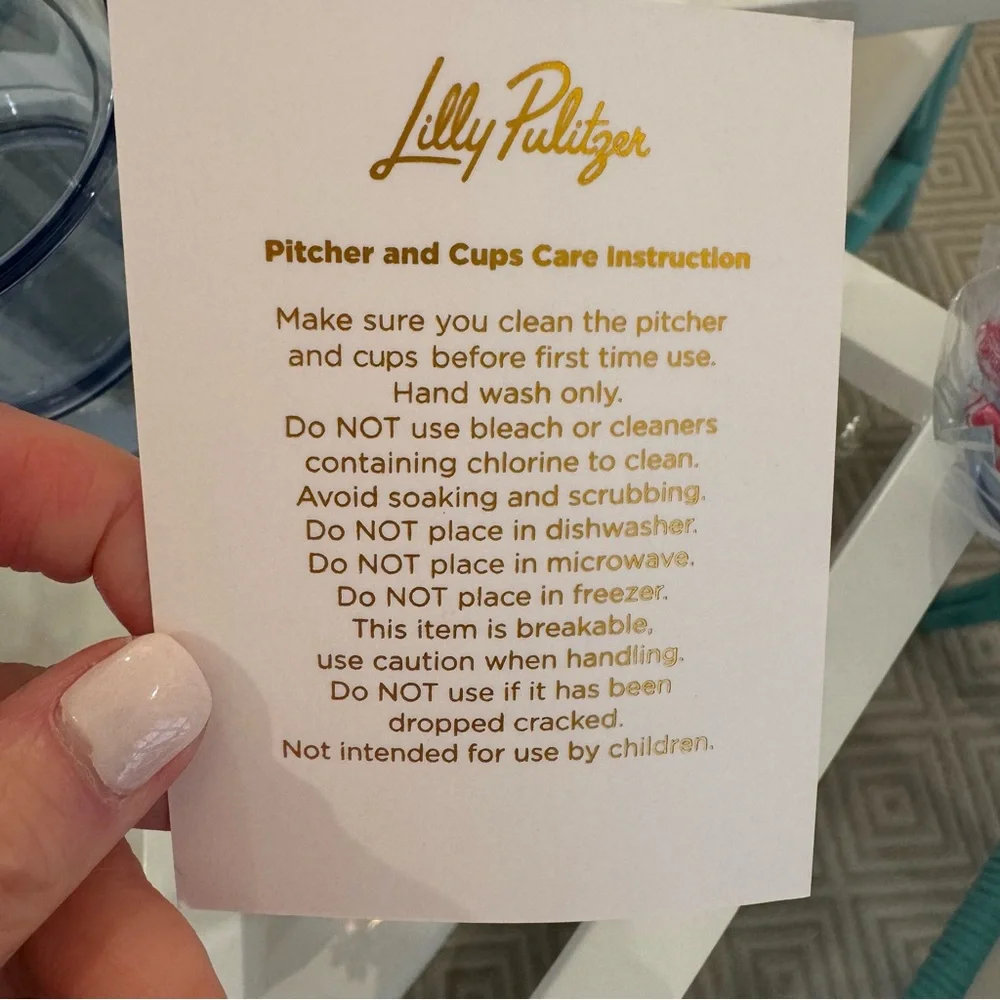 NWT Lilly Pulitzer Make Lemonade Pitcher & Cup Set